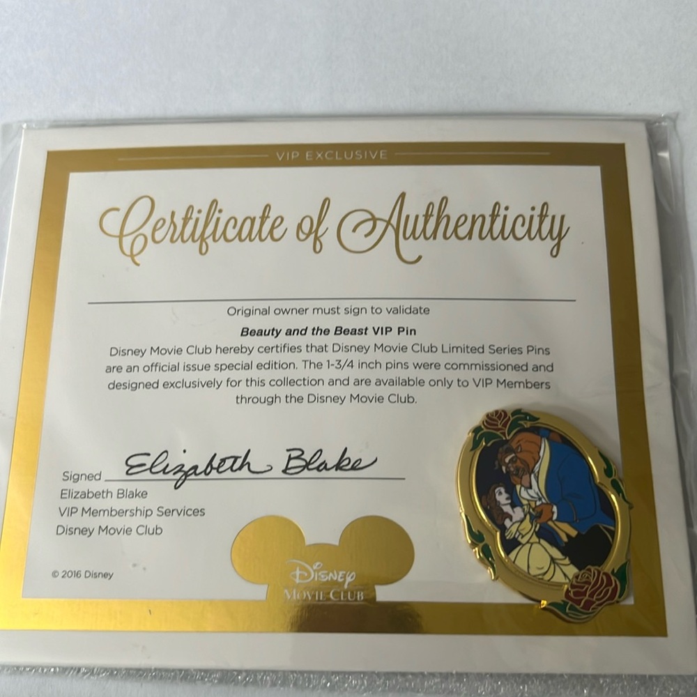 Disney Movie Club VIP Pin - Beauty and the Beast